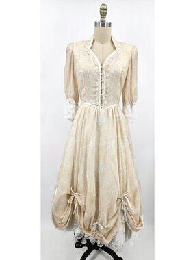 VTG Gunne Sax Peach Floral Bustle Dress Size 5/7? Renaissance Lace Petticoat
